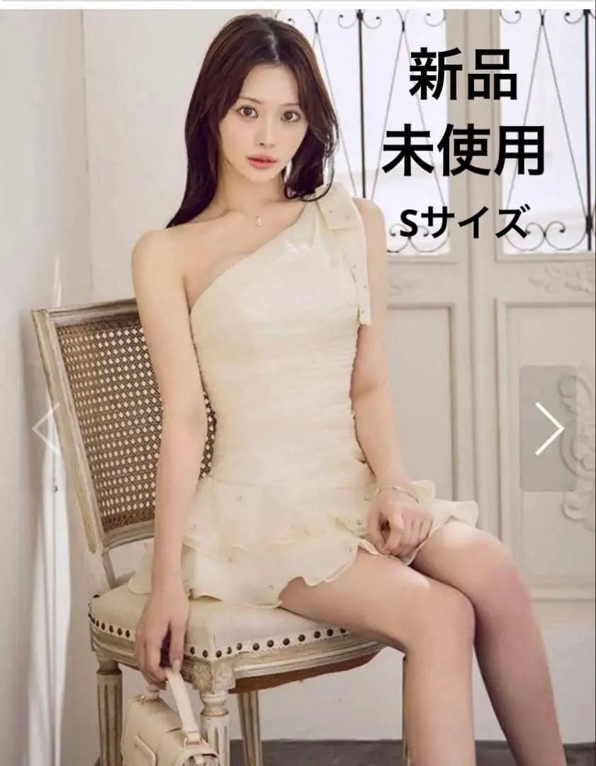 ROBE de FLEURS サテン　ワンショルダー　リボン　　キャバドレス