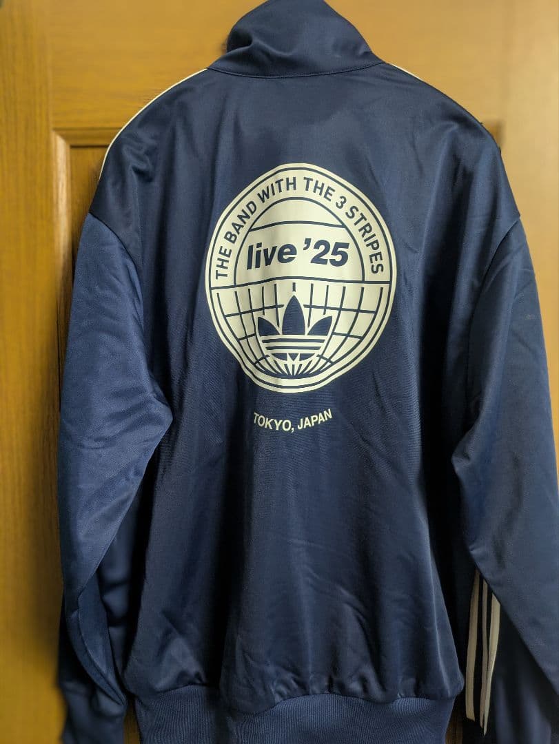 日本限定TOKYOJAPAN入 oasis adidas トラックトップ XXL