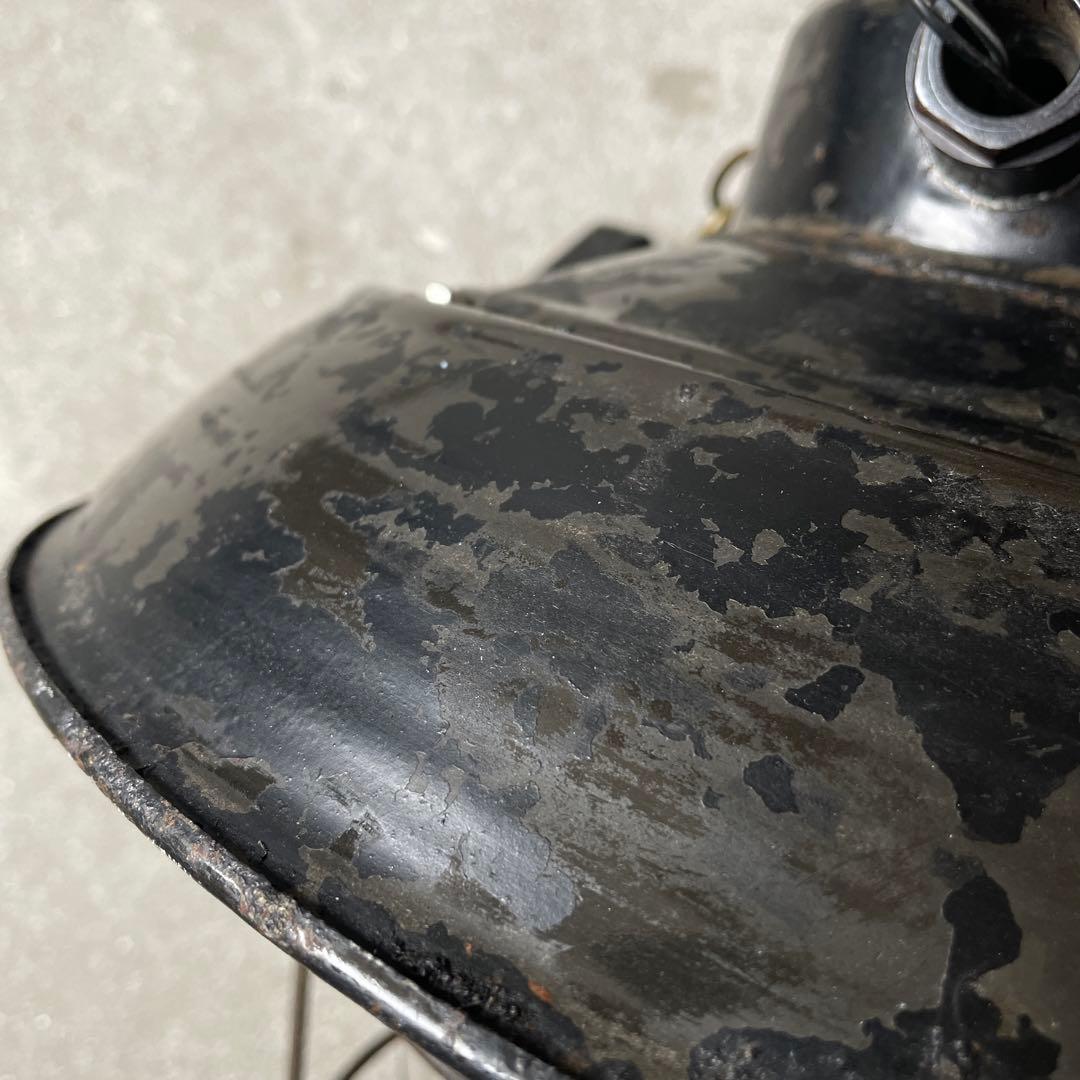 【依頼により値下げ中】ビンテージ インダストリアル ペンダントランプ