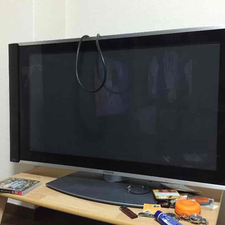 HITACHI テレビ 42型