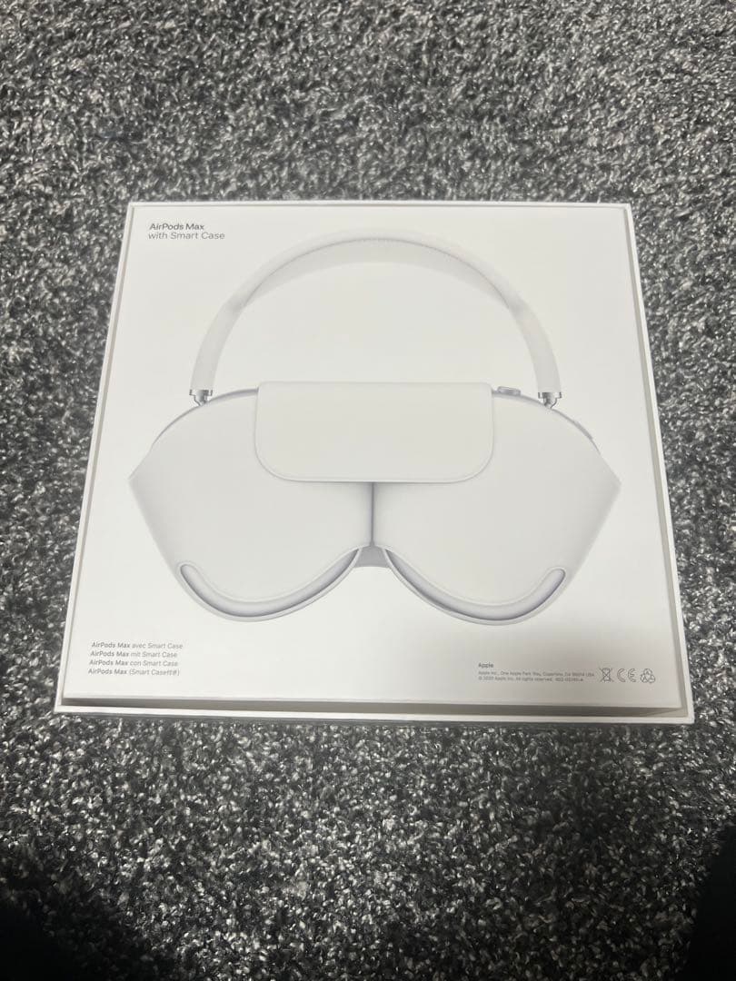 AirPods Max シルバー 専用ケース付き　超美品　試着程度