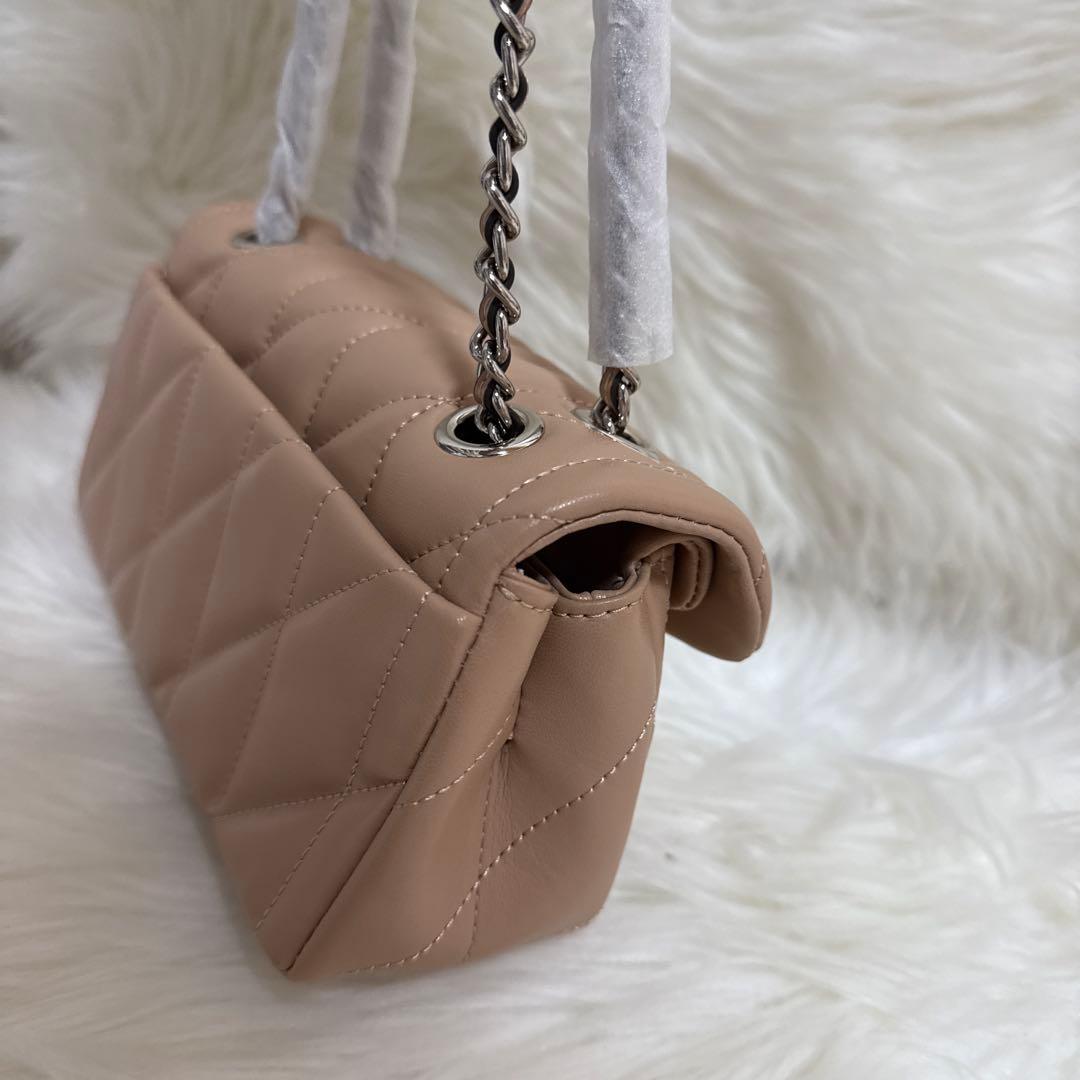 COACH ショルダーバッグ ベージュ キルティング20cm