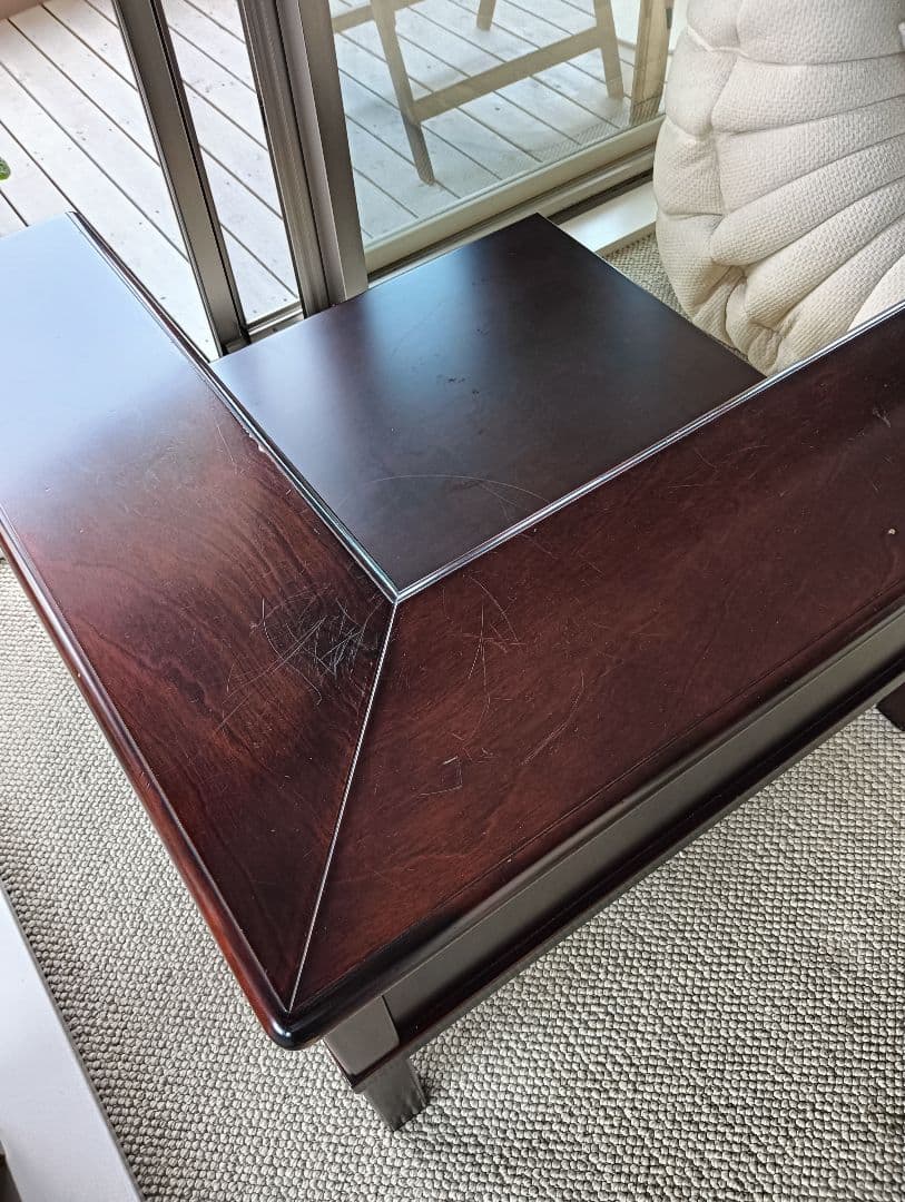 引取はお値引 ソファ用コーナーテーブル　正統派　高級家具モリシゲ　サイドテーブル