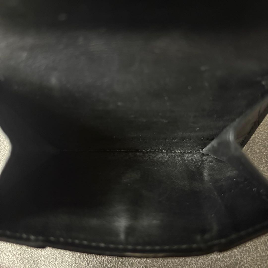 バレンシアガ 三つ折りブラック アワーグラス クロコ 型押し Bロゴ