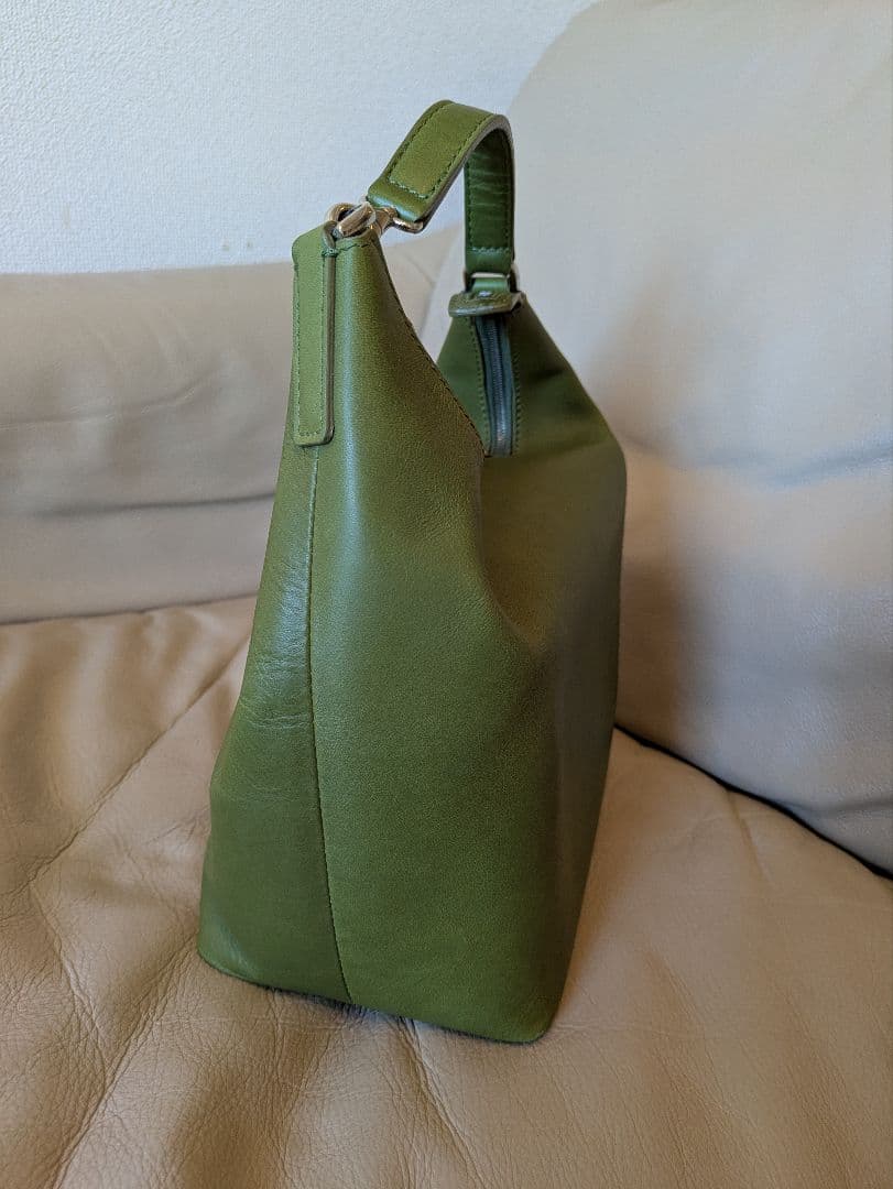 新品未使用　Patina HIROFU イタリア製　バッグ　モスグリーン 巾着