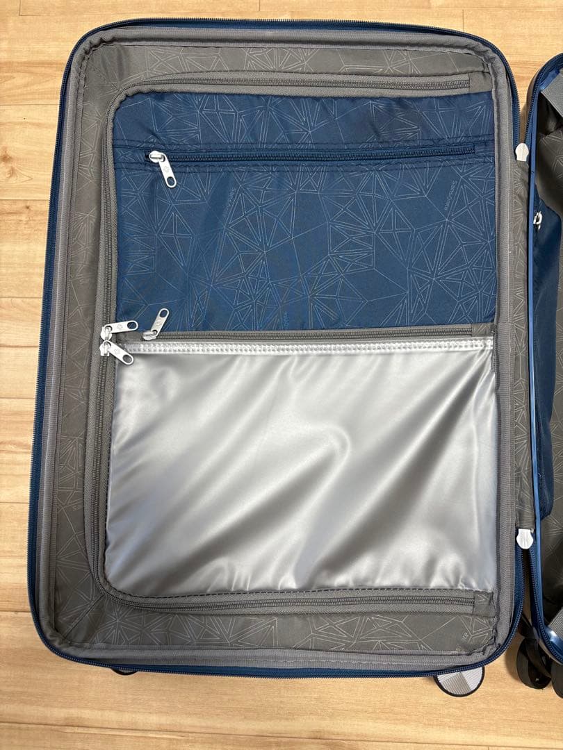 サムソナイト スーツケース VOLANT スピナー61 50L TSAロック搭載