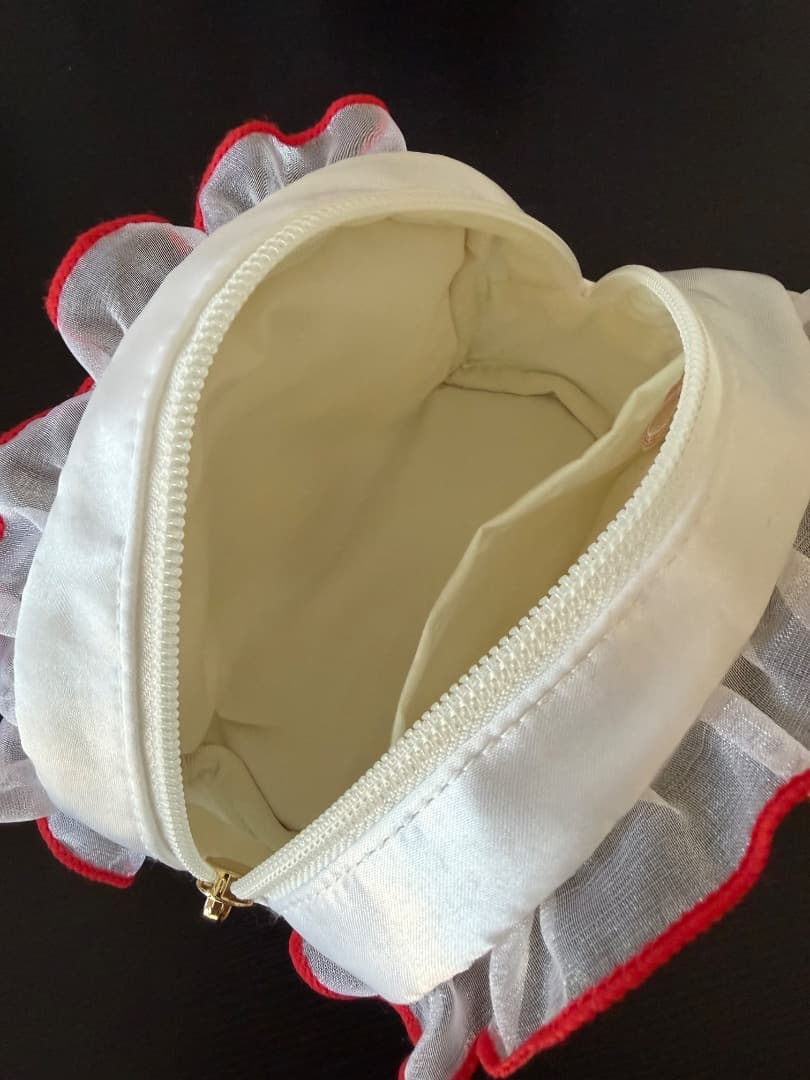 キティ　ショートケーキシリーズ　ポーチ　2025