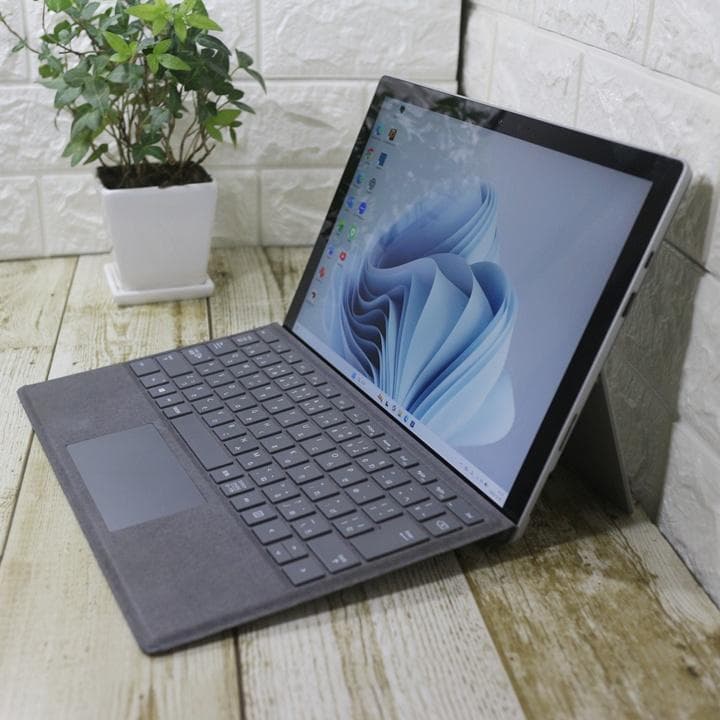 サムsurface pro7+ SSD256GB i5 タッチパネル