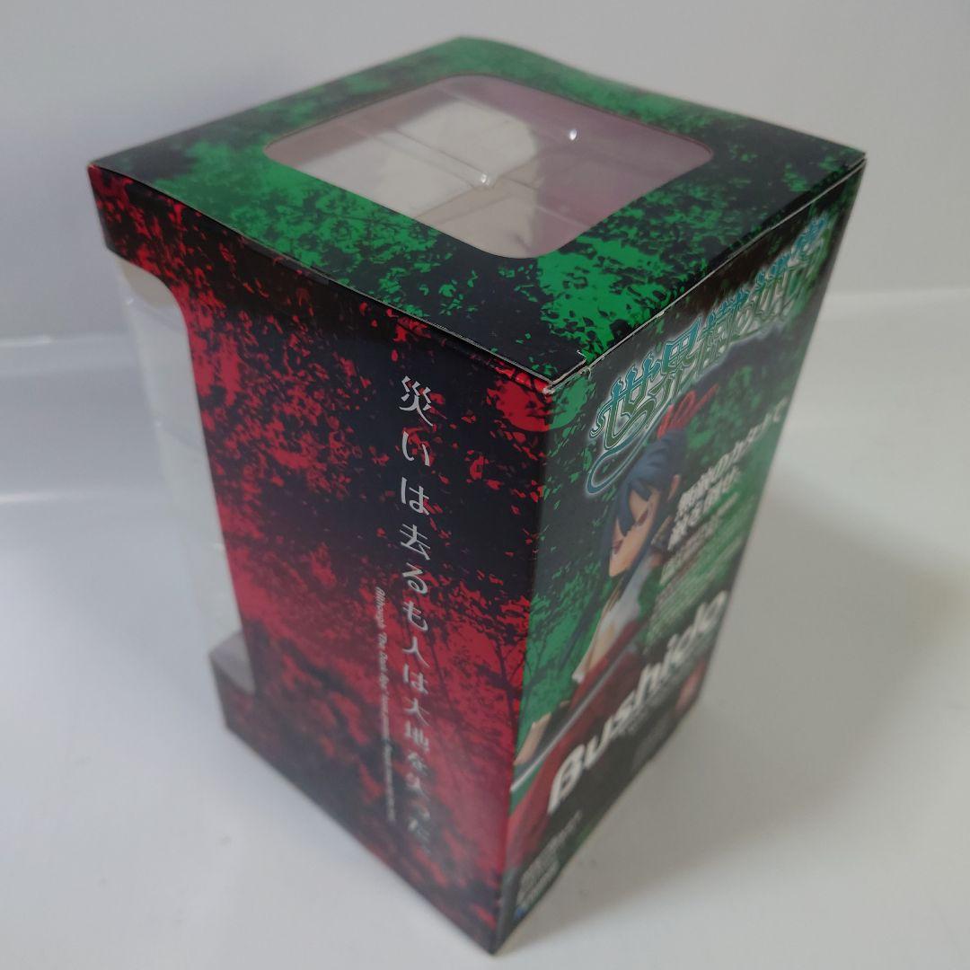 世界樹の迷宮 フィギュア パラディンの女の子 ブシドーの女の子 ★未開封新品★