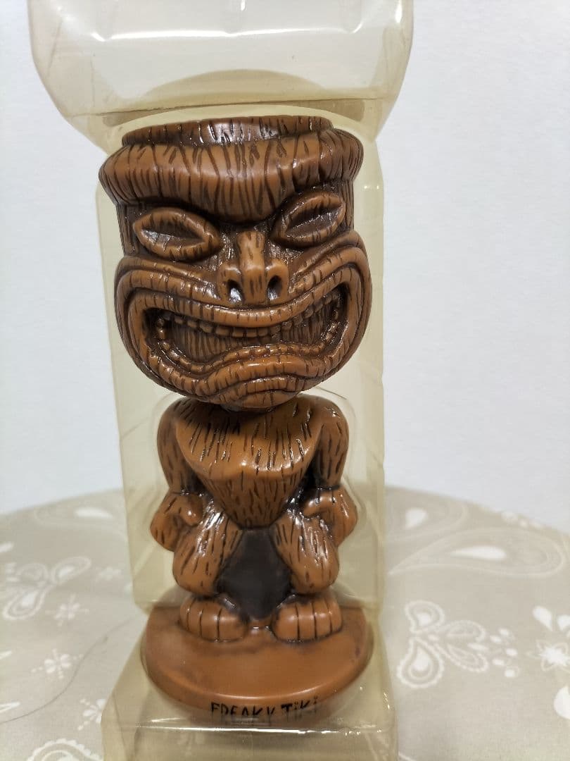 フィギュア4体セット　ホーマー・ラットフィンク・KFC・TIKI