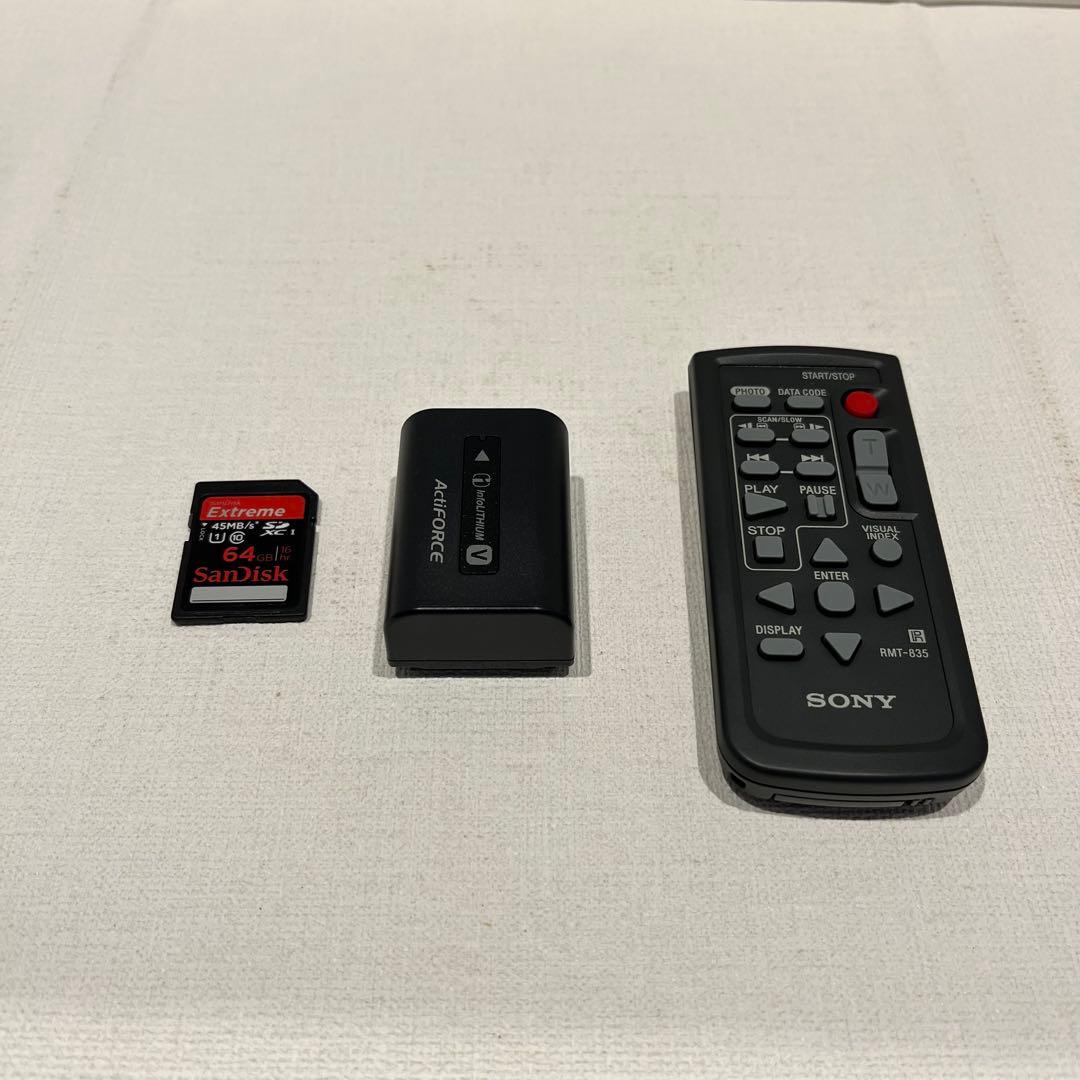 美品【動作確認ＯＫ】SONY　Handycam　HDR-PJ590V　付属品多数