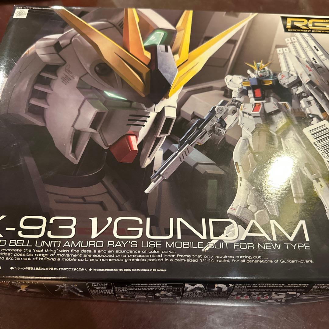 【逆襲のシャア】RX-93 Vガンダム & フィン ファンネル拡張パーツ セット