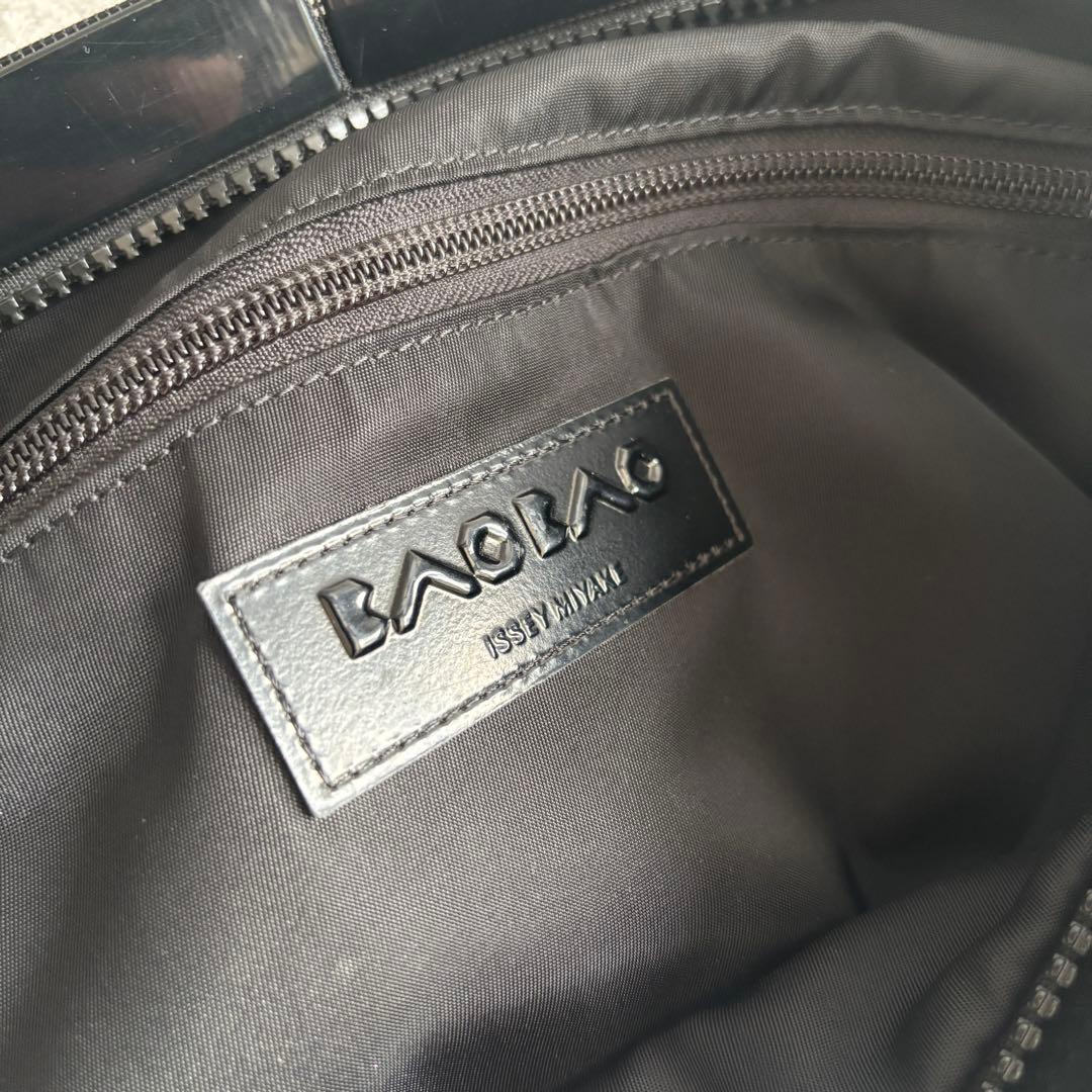 保存袋付 BAOBAO ISSEIMIYAKE ルーセント ショルダーバッグ