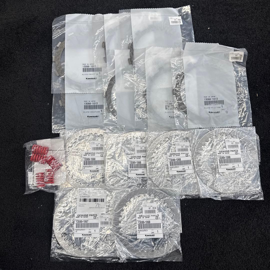 ゼファーχ 純正クラッチ板　新品未使用！ ゼファークラッチプレート