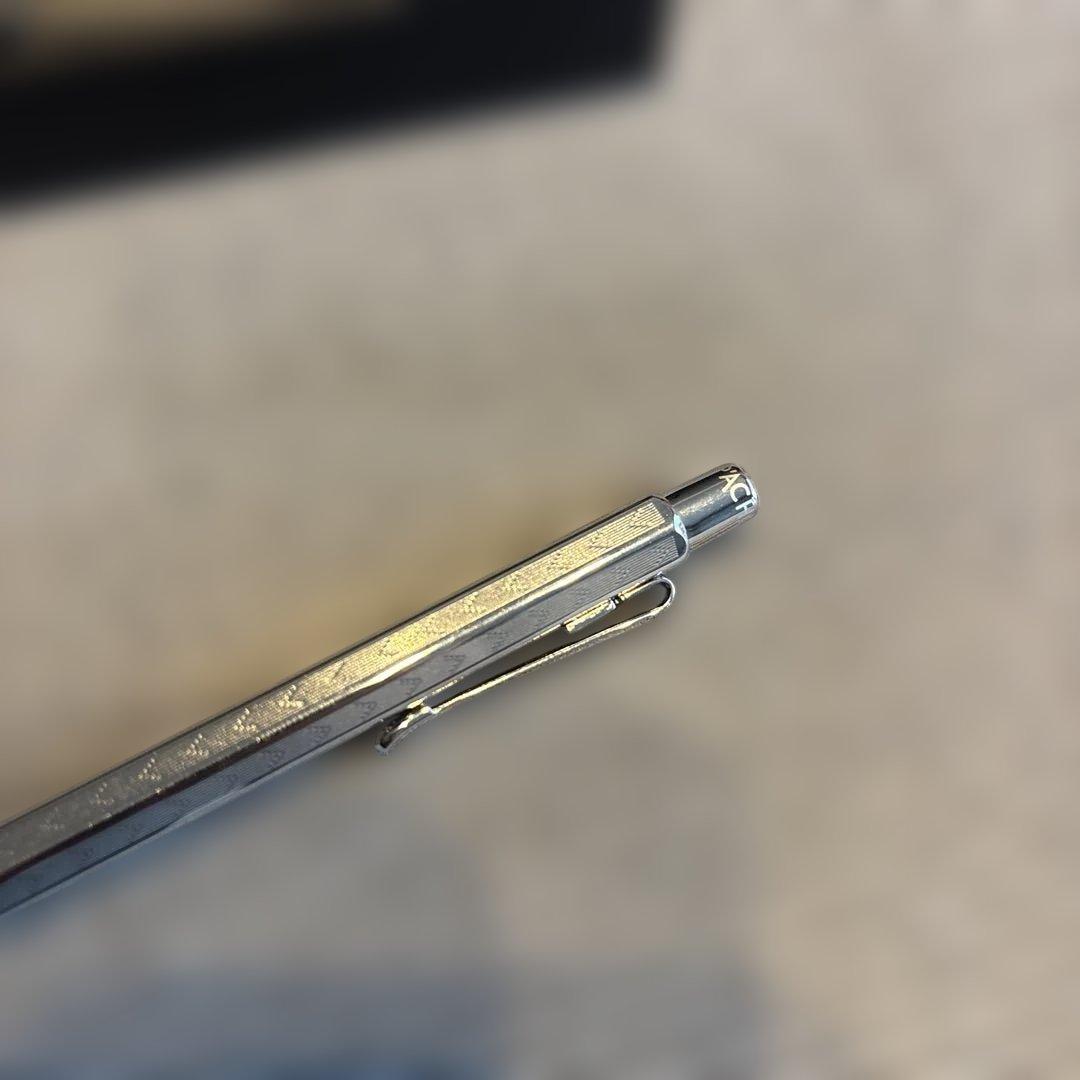 カランダッシュ エクリドール シェブロン ボールペン　スペアインク付き