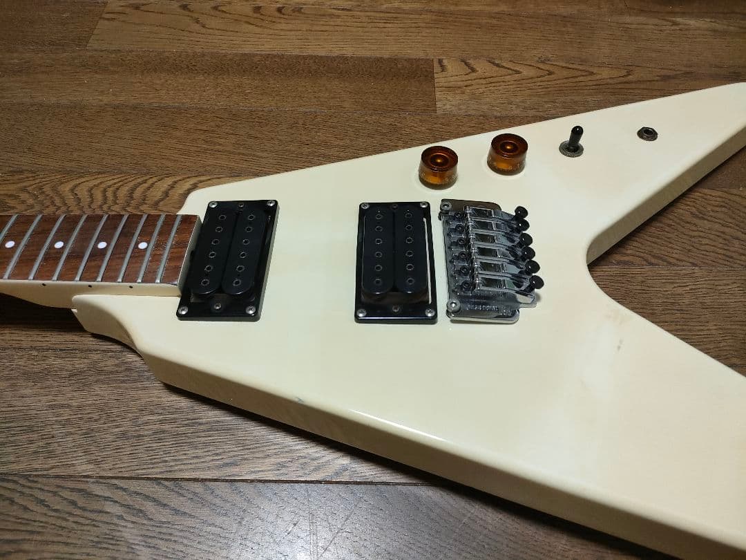 FERNANDES BSV-60 フェルナンデス フライングV ビンテージ