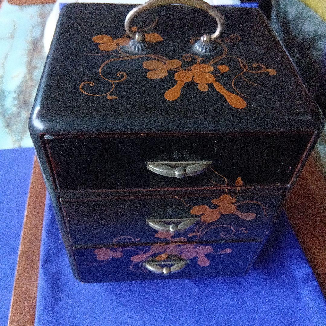 黒色の文房具収納ボックス 3段引き出し