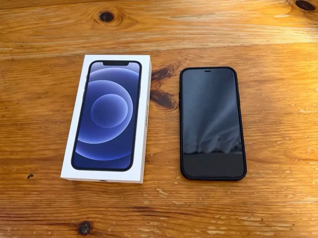 iPhone 12 128GB ガラスフィルム付