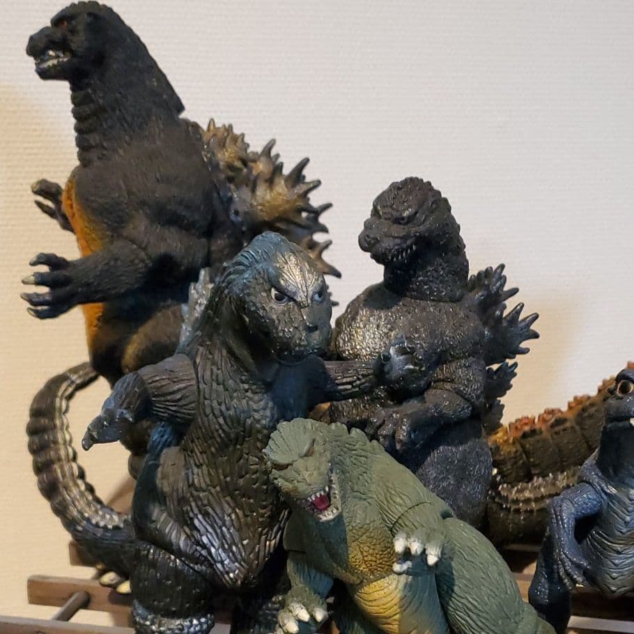 当時物ソフビ11体　ゴジラ　ウルトラマン
