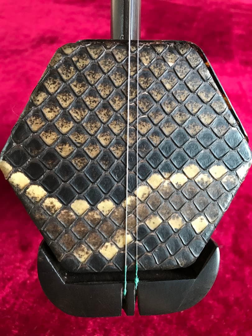 Sun専用.格安・二胡★上級黒檀★黄建洪製作★十年保証★二胡必需品セット