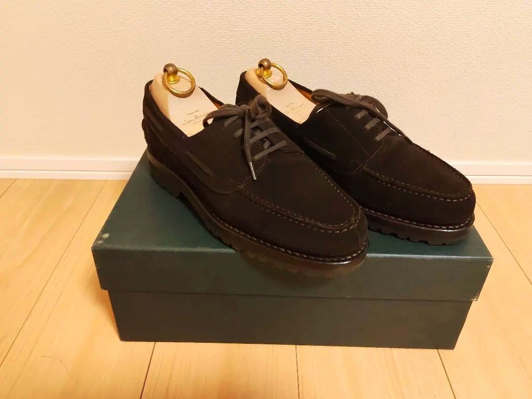 ジャランスリウァヤ　スウェードモカシンシューズ