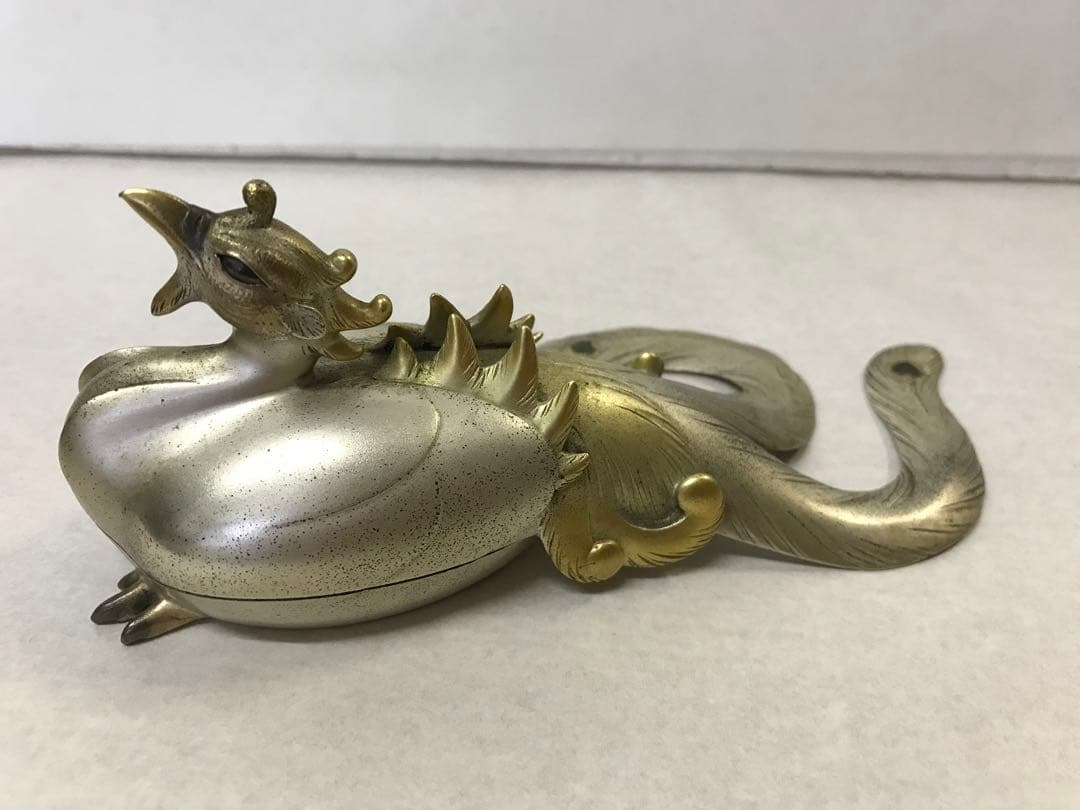 鋳銅:鳳凰置物(川和暁雲作)