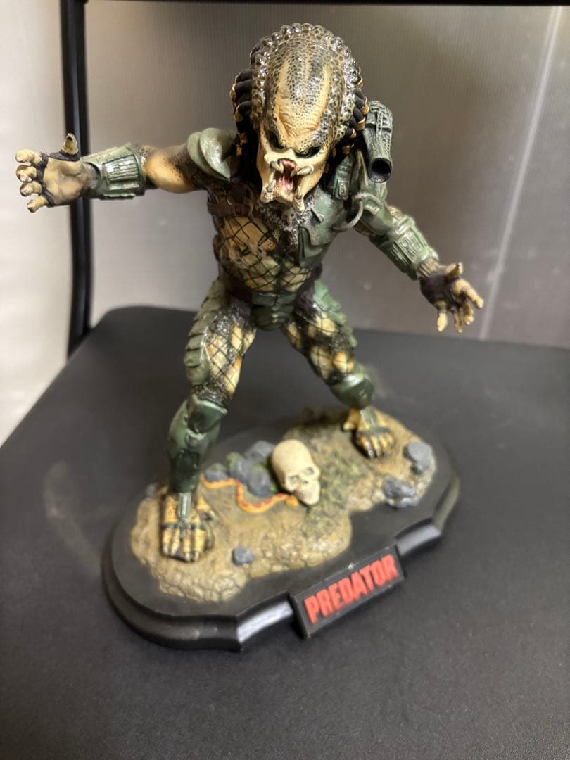 プレデター　ガレージキット完成品　1/7スケール