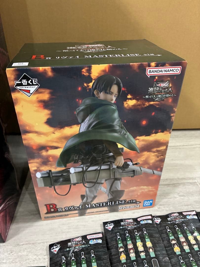 進撃の巨人 一番くじ ラストワン賞 A賞B賞 下位賞 フィギュア　セット