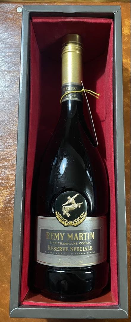 ウイスキー REMY MARTIN RESERVE SPECIALE