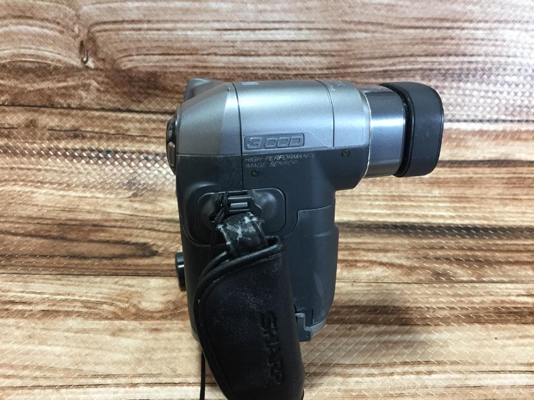 撮影再生ダビングOK　SHARP　VL-DH4000　付属品あり　液晶大画面
