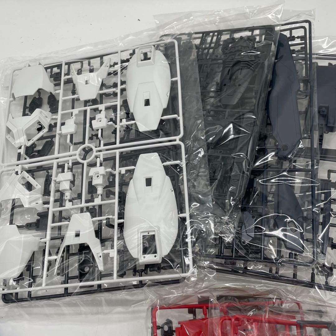 新品未使用 バンダイ プラモデル PG 1/60 MSZ-006 Z ガンダム