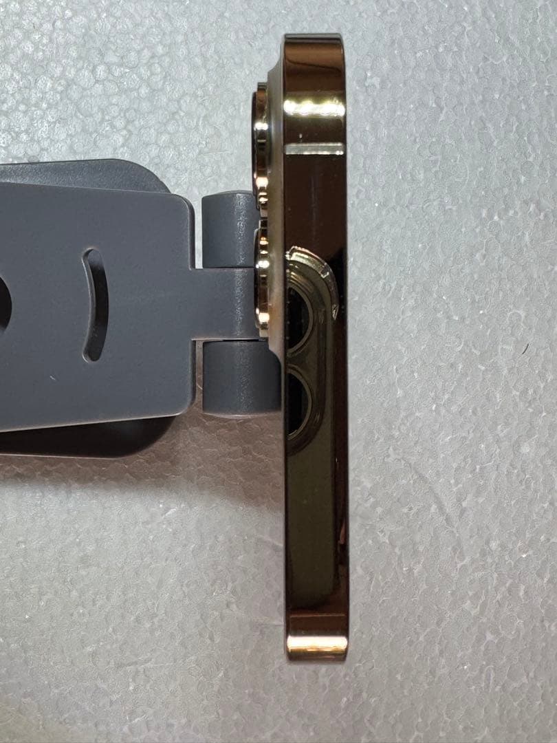 iPhone 13 Pro Max 256 GB ゴールド SIMフリー