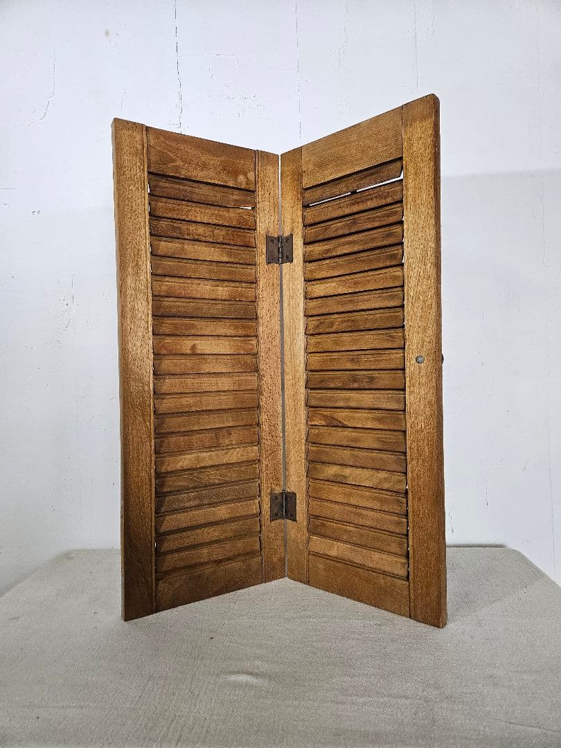 USヴィンテージ 木製の建具 ルーバー ヴォレー ウッドシャッター 窓