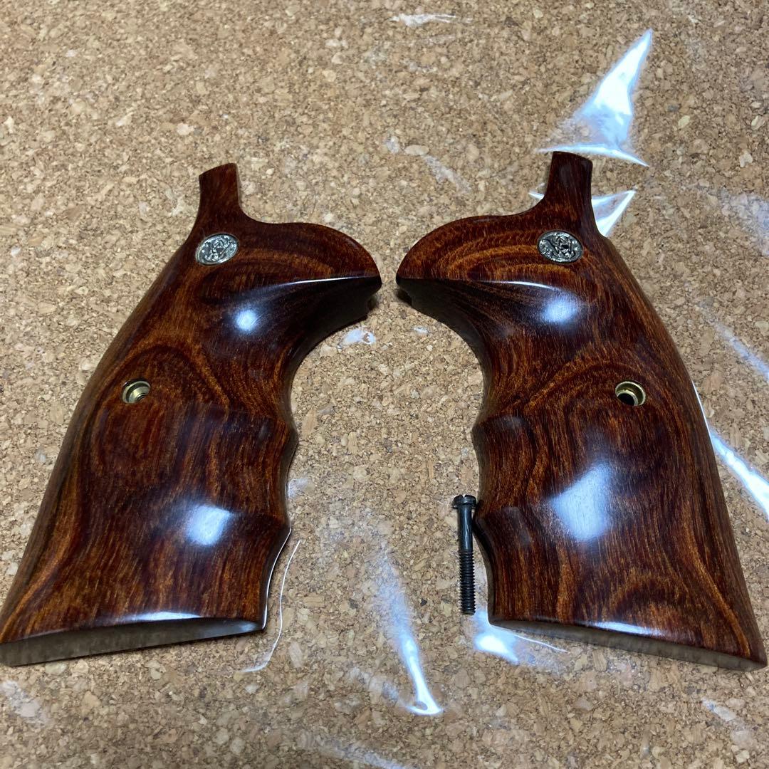 アルタモント　木製グリップ　S&W Kフレーム　スクエアバット　スムース