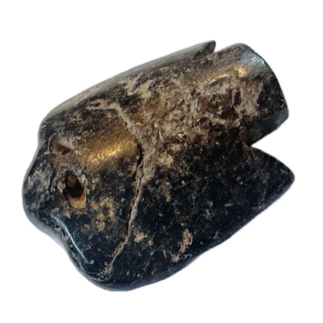 新石器時代　根付け　置物　彫刻　紅山文化　美品　希少　ブラック系　天然石　1点物