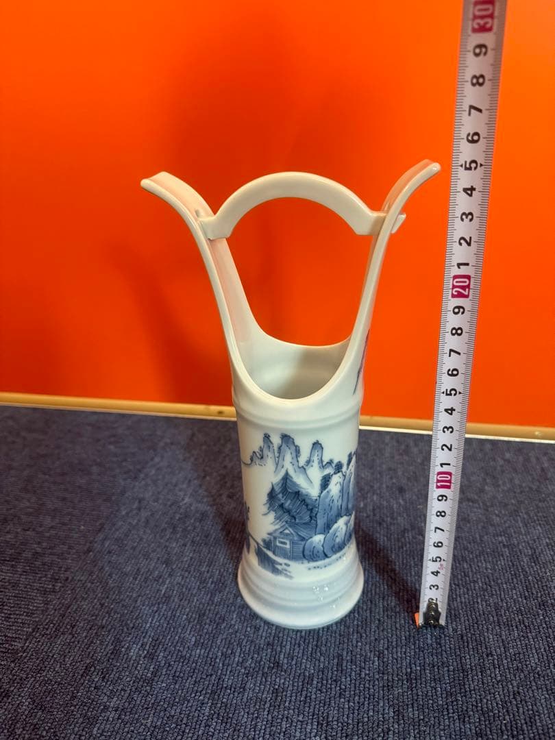 1622 有田焼　染付山水　花器、花入れ、手桶