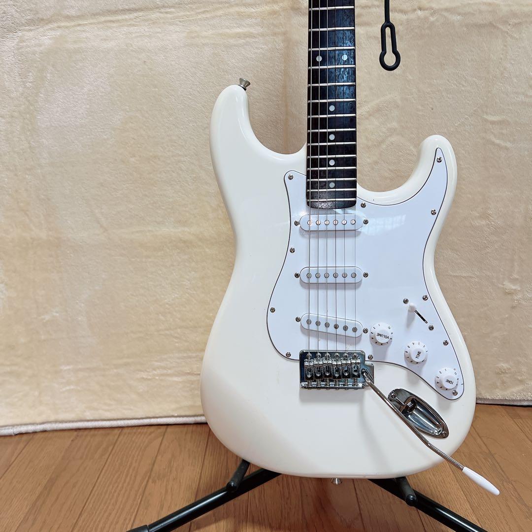 Bacchus バッカス universe ユニバース エレキギター ホワイト