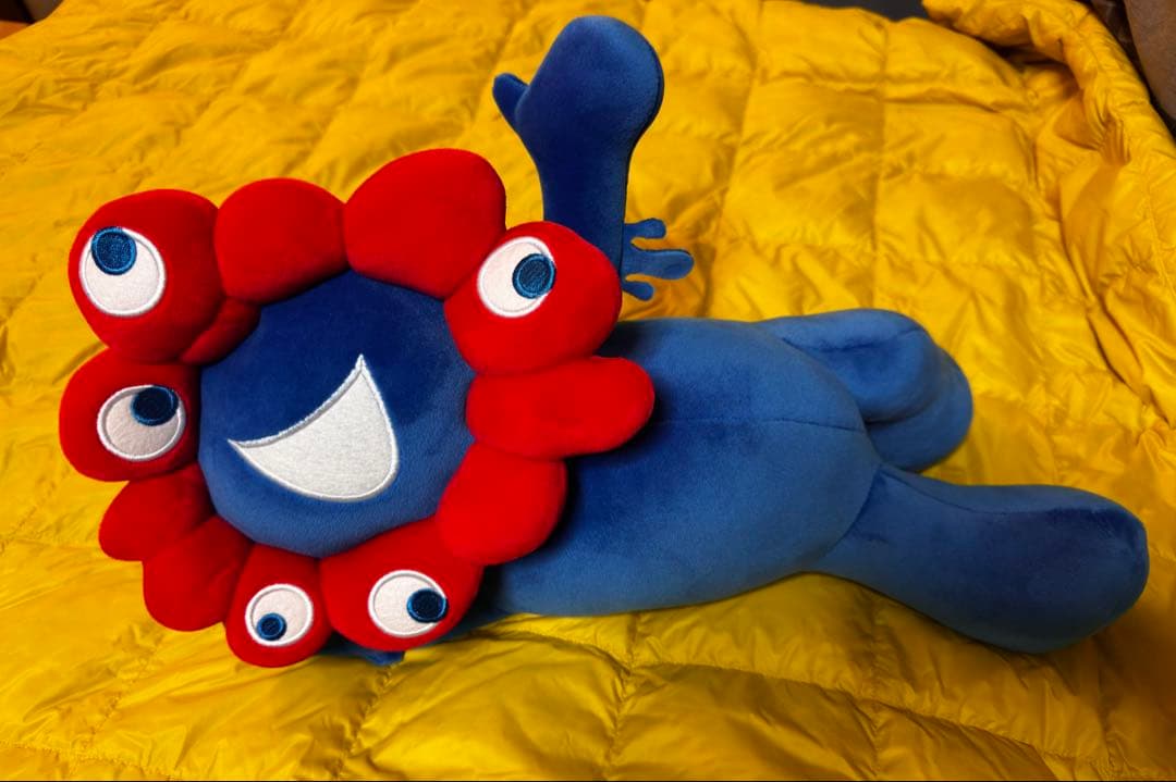 セ*ナ様 ミャクミャクぬいぐるみ　2等