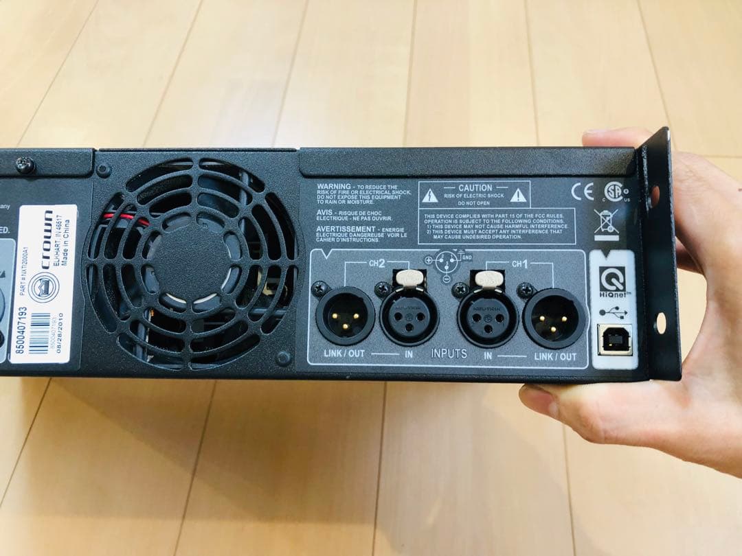 AMCRON CROWN XTi2000 パワーアンプ