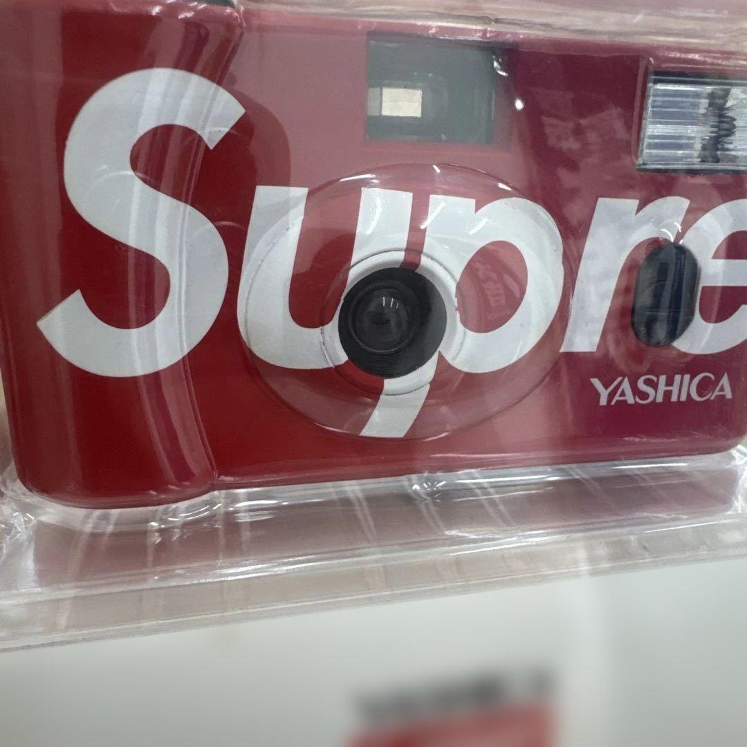 YASHICA Supreme 赤 コンパクトフィルムカメラ