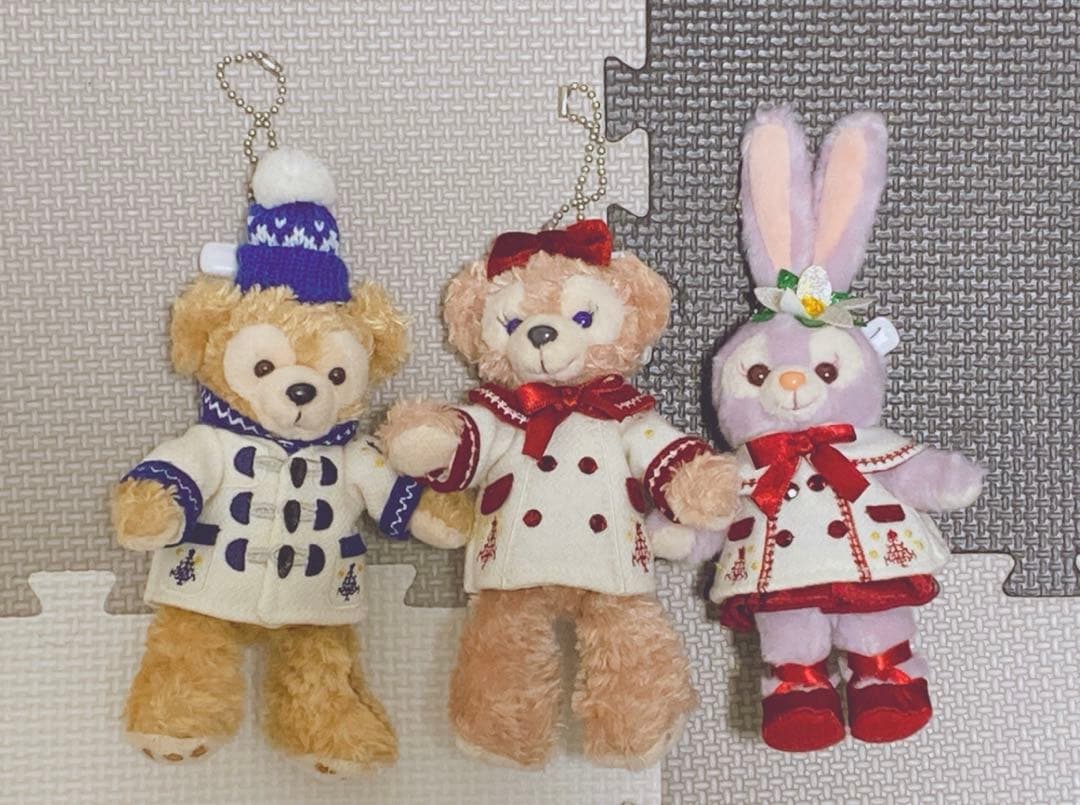 ダッフィー　シェリーメイ　ステラルー　ぬいぐるみバッジ