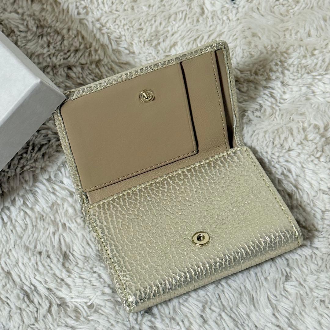 ⭐️新品未使用⭐️　ジミーチュウ　NEMO　スタースタッズ　三つ折り財布　ゴールド
