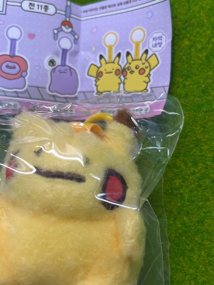 【日本未発売韓国限定】ピカチュウ ランダム　マスコット　ポケモン　ポップアップ