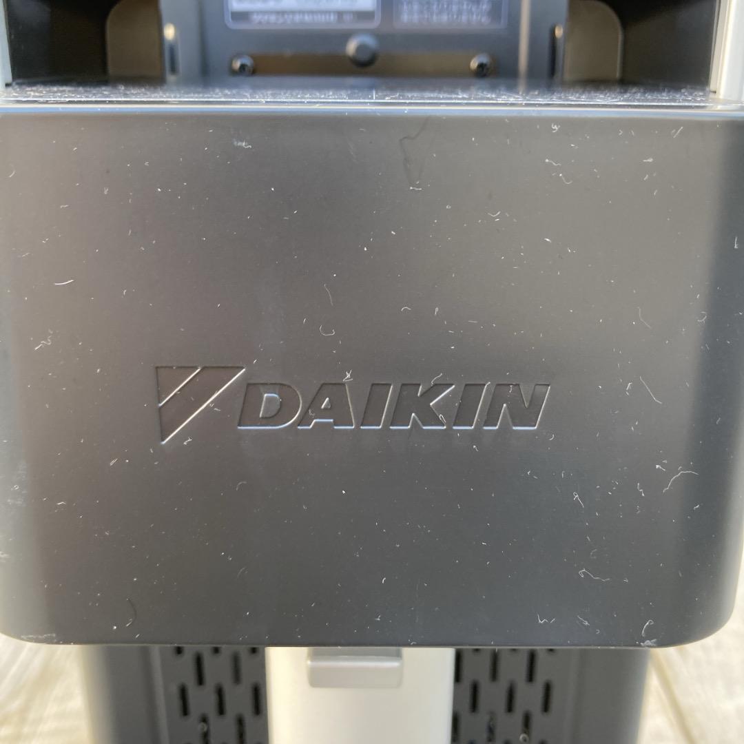 【お値下げOK】 DAIKIN 遠赤外線暖房機 セラムヒート 2018年製