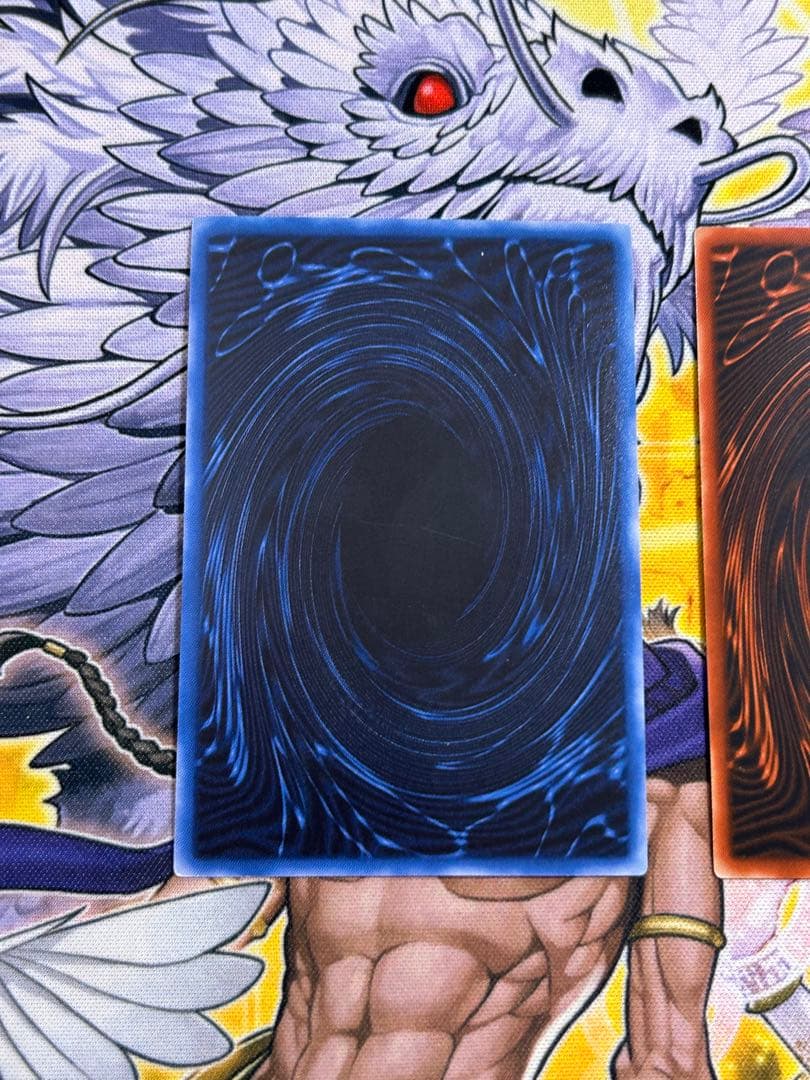 遊戯王　三幻神　オシリスの天空竜　ラーの翼神竜　オベリスクの巨神兵　2期