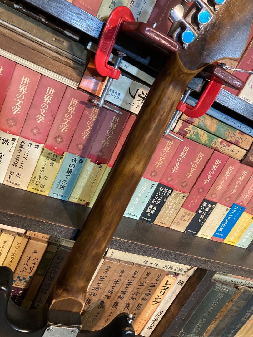 ギター jimi hendrix stratocaster righty relic