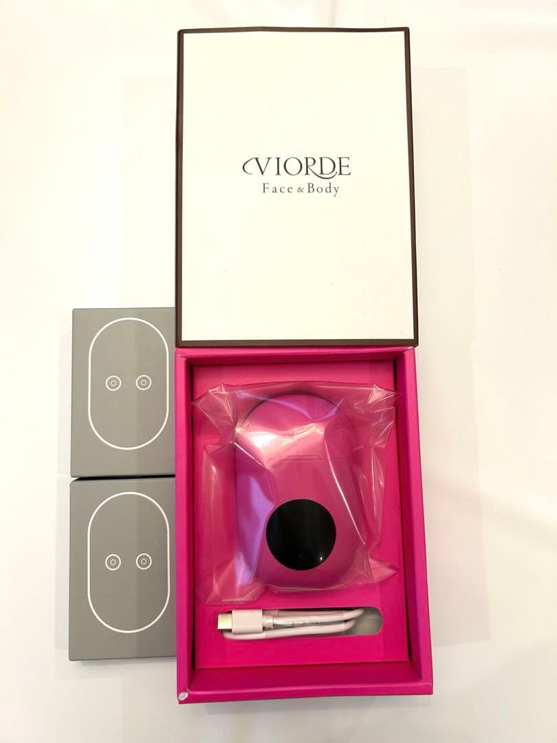 【超美品】ヴィオーデ 全身 EMS美容器 ジェルパッド4枚付き