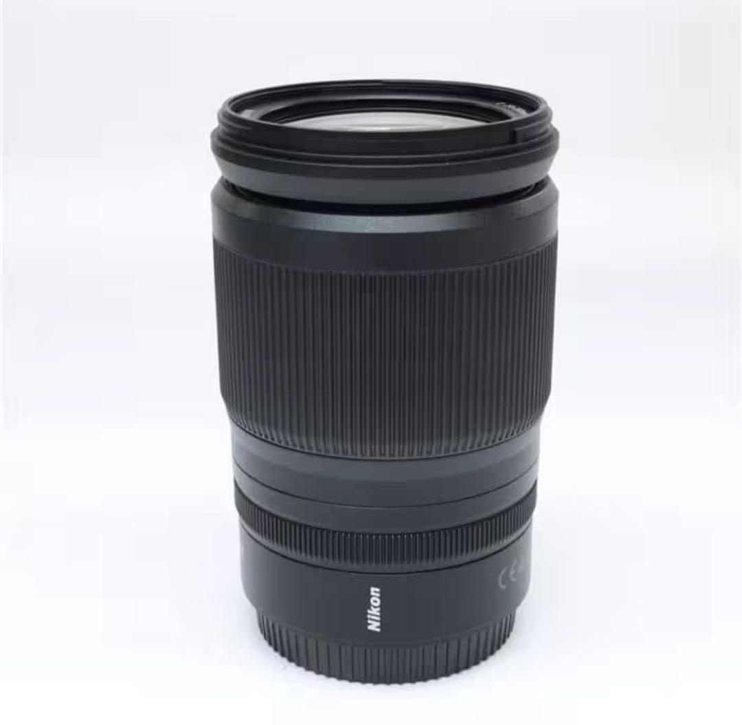 Nikon z 24-200 新古品　フード　保護フィルター付き