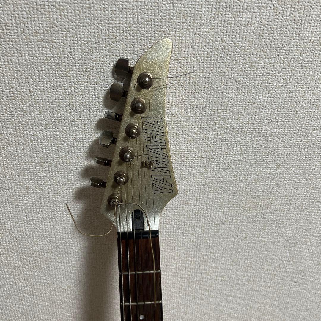 YAMAHA エレキギター シルバー