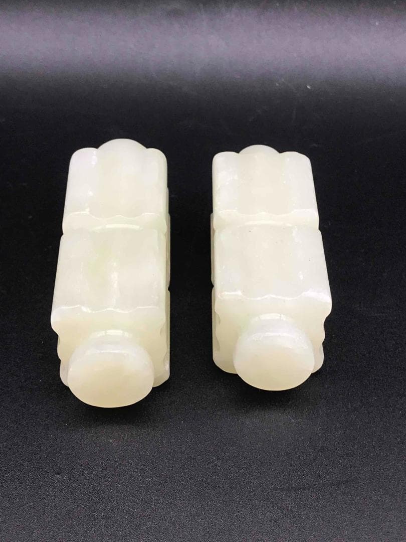 明時代　和田青玉　和田玉彫り　「天円地方」型玉佩一対　純和田玉 稀品(F-38)